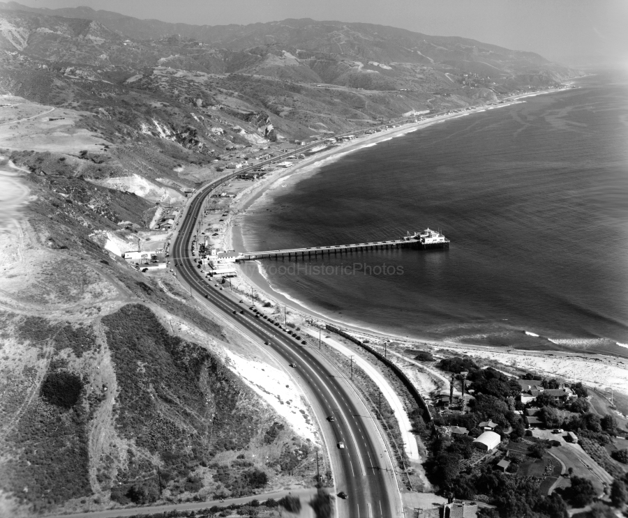 1949 1 Looking east wm.jpg